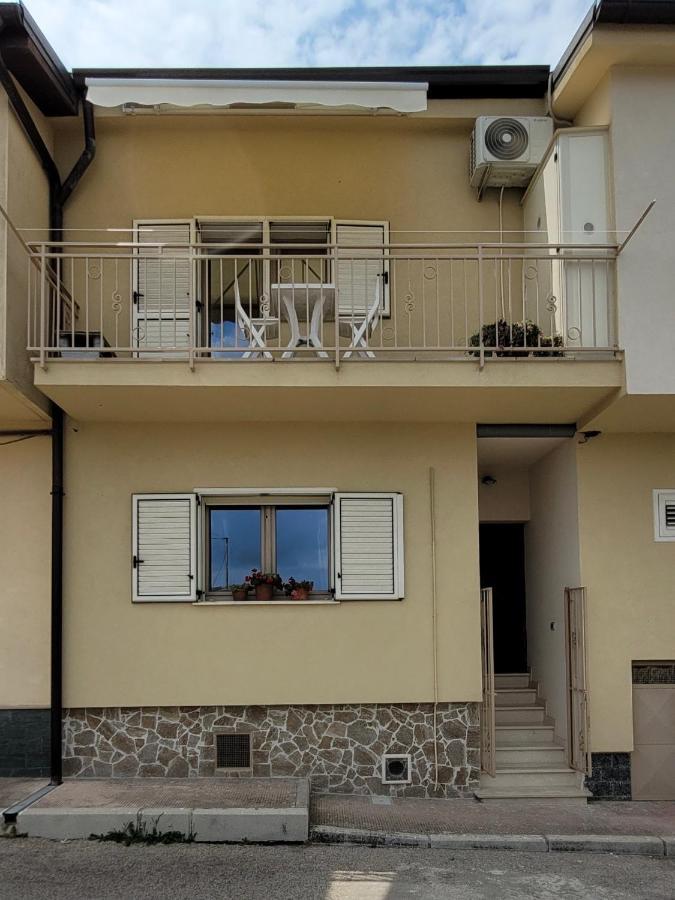 Comfort, Parcheggio E Balcone Su Tricarico In Basilicata, Io Sono Qui Eksteriør bilde
