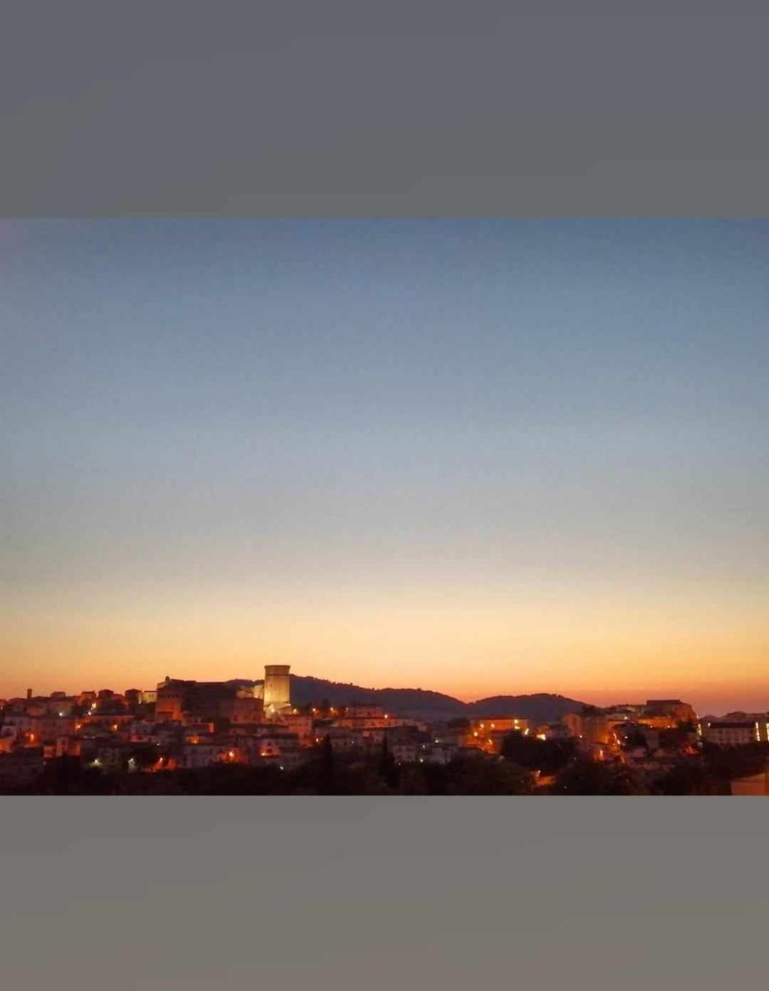 Comfort, Parcheggio E Balcone Su Tricarico In Basilicata, Io Sono Qui Eksteriør bilde